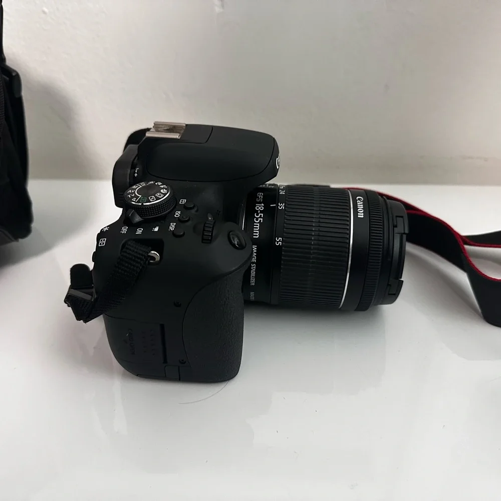 Canon EOS Rebel T6i with EF-S 18-55mm lens- WiFi enabled